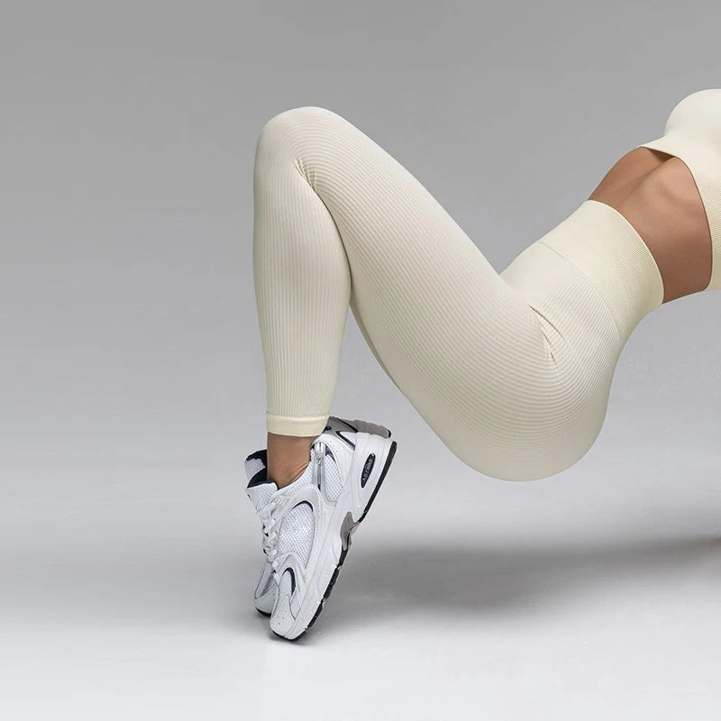 Legginsy prążkowane damskie