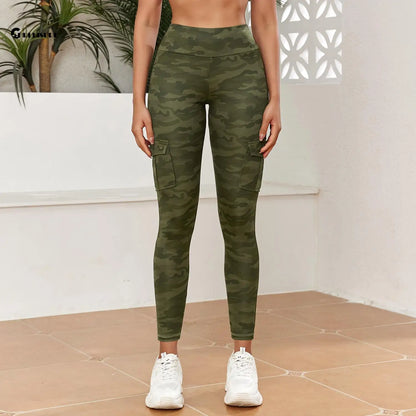 Leggings with pockets at the back